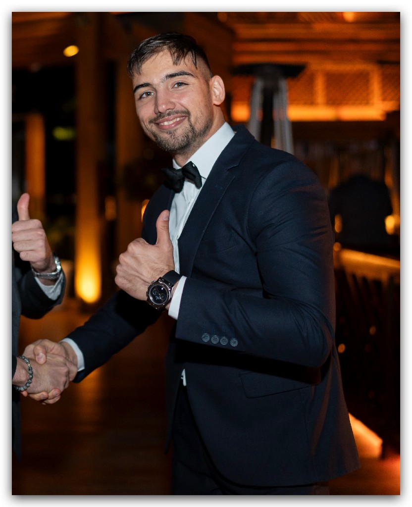 David Remizov, real estate sales manager in formal attire